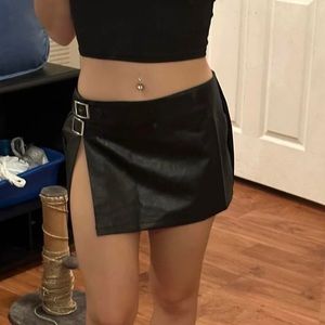 Leather skirt